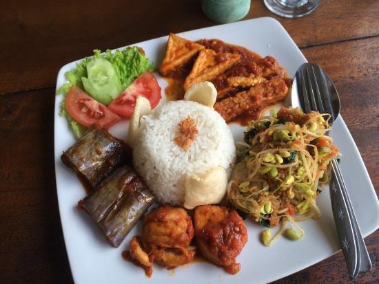Sari Bamboo Warung